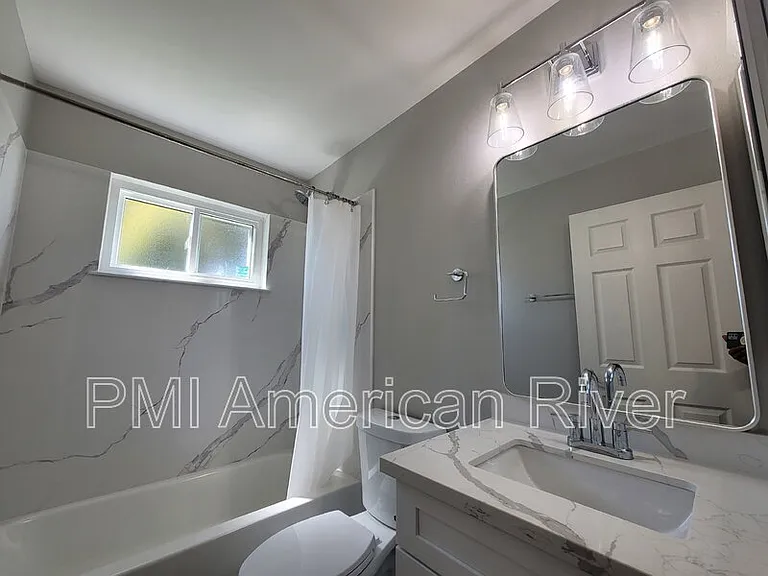 9275 Defiance Cir — Photo 13