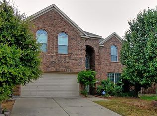 9924 Shelburne Rd, Fort Worth, TX 76244