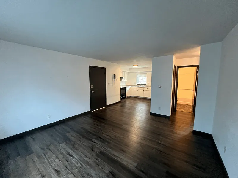 2 bed, 1.0 bath, 620 sqft, $850 — Photo 3