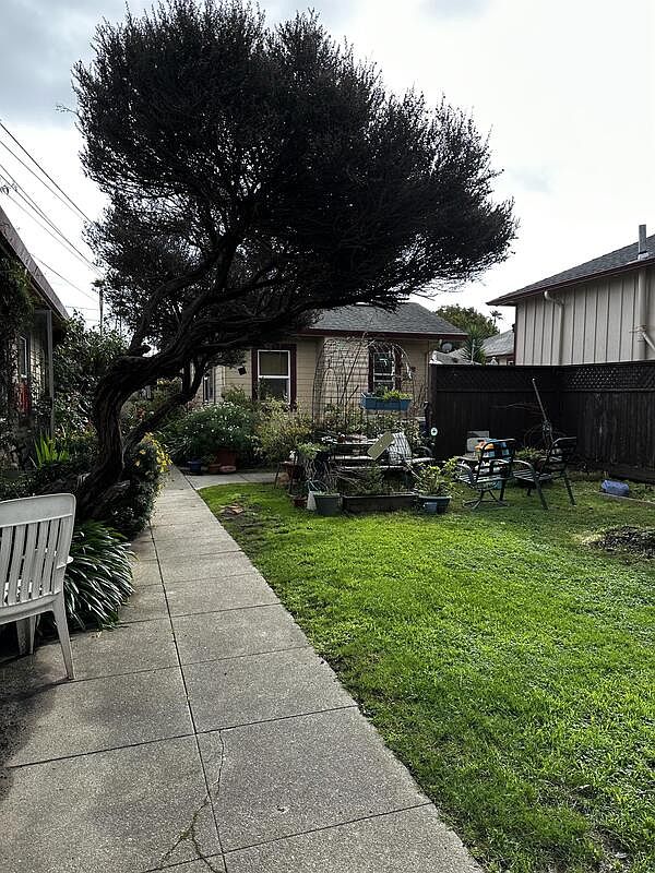 115 Trinity St APT 3 Santa Cruz CA 95060 Zillow