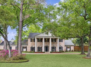 10810 Oak Creek St, Houston, TX 77024