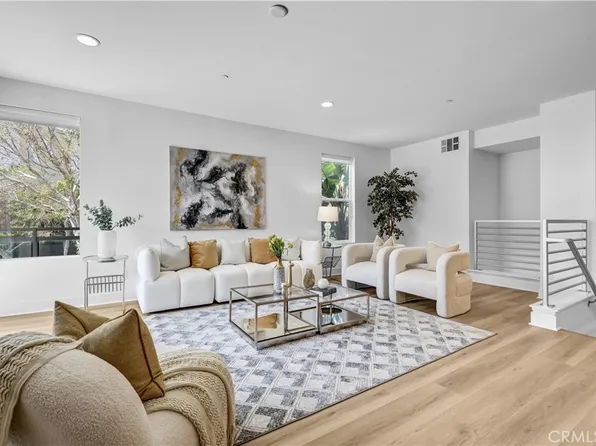 600 Rockefeller, Irvine, CA 92612