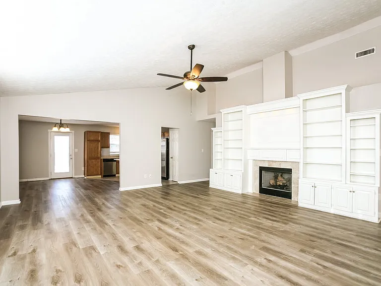9225 Concert Way — Photo 5