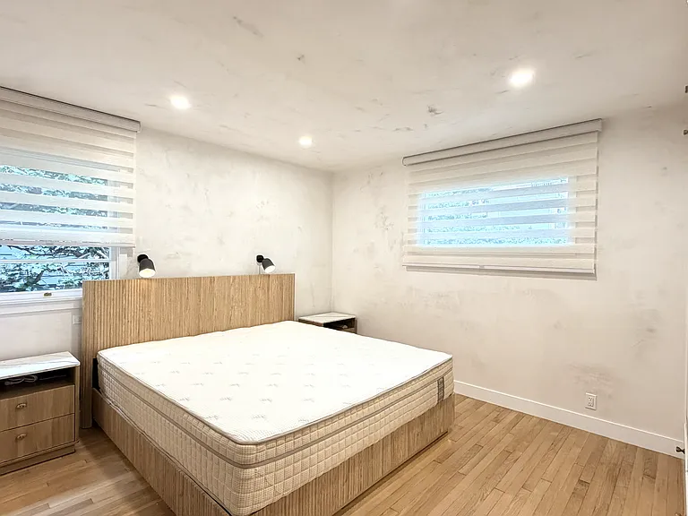 Bedroom 2 - King Bed
