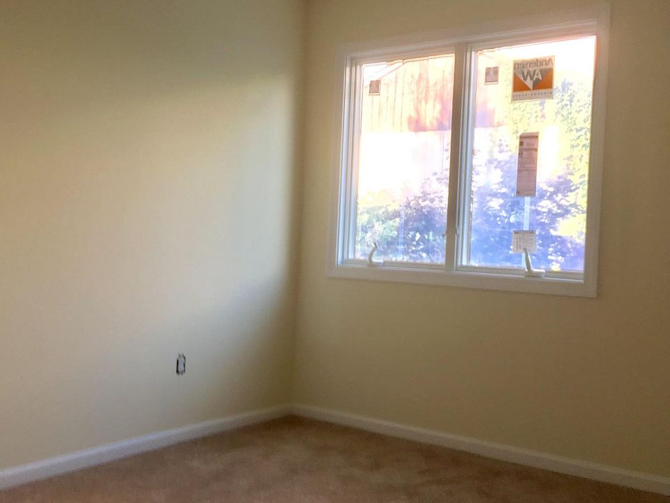2nd image of 219 S Broad St #108
