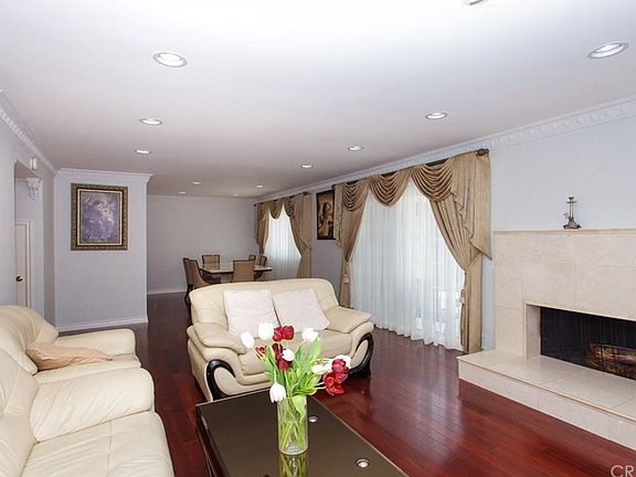 5th image of 13001 Lull St