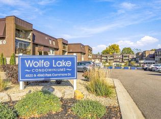 4860 Park Commons Dr APT 309, Saint Louis Park, MN 55416