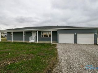 26059 Bowman Rd, Defiance, OH 43512