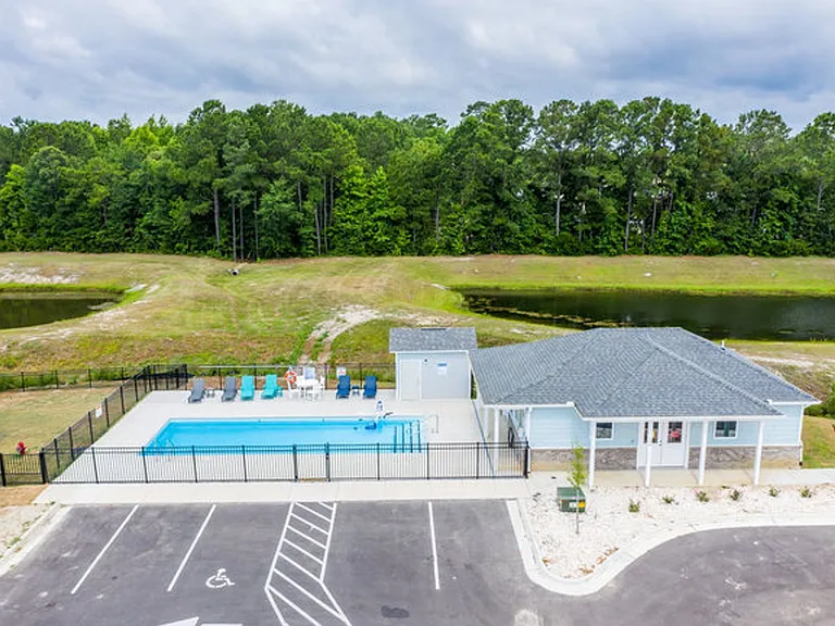 305 Starfish Ln — Photo 34