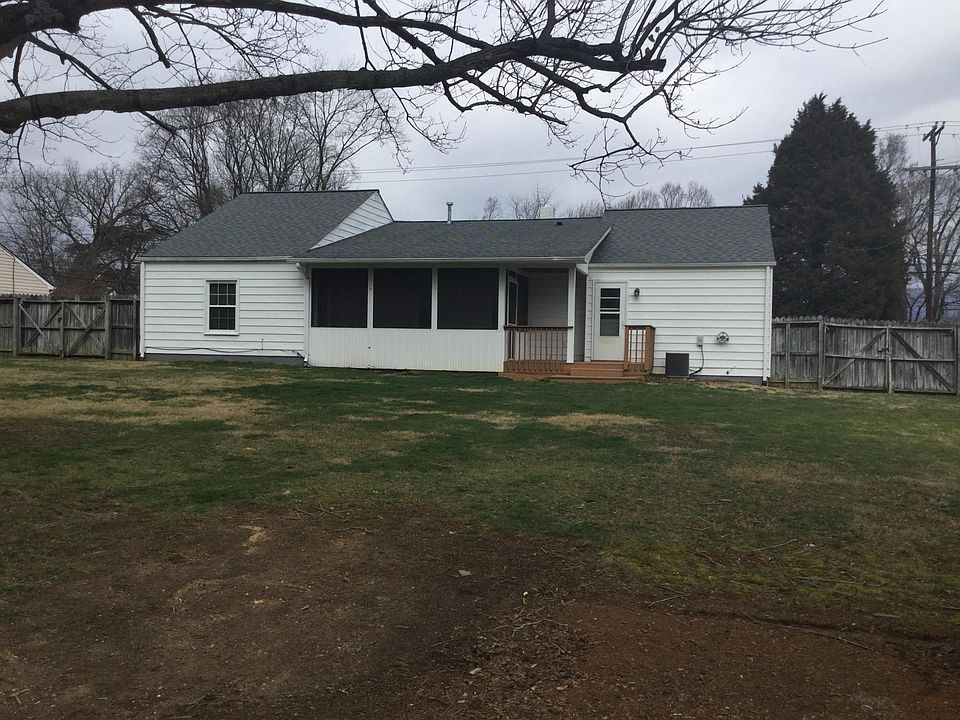 54 Upland Dr, Salem, VA 24153 Zillow