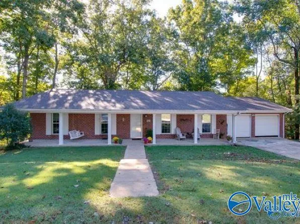 7663 County Road 92, Rogersville, AL 35652