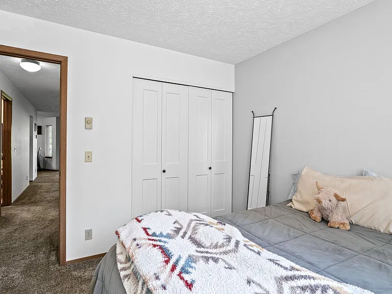 113 S Neyland Ave — Photo 21
