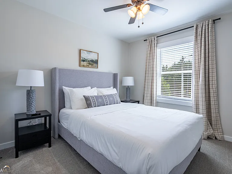 18 Huntcliff Dr — Photo 19