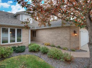 5609 Dunlap Ave, Shoreview, MN 55126