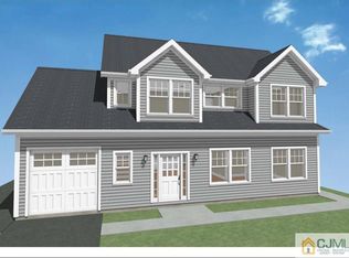 21 Glenville Rd, Edison, NJ 08817