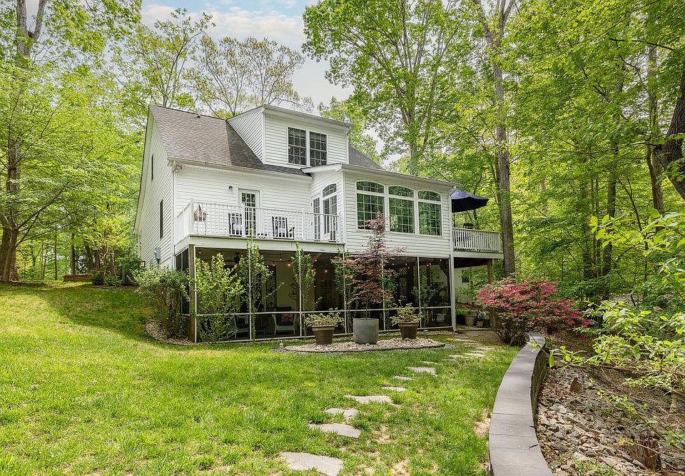1st image of 1349 Lake Point Dr