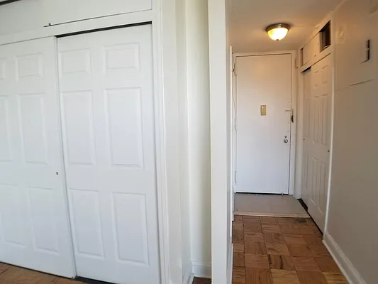 Rented by Area New York | media 4