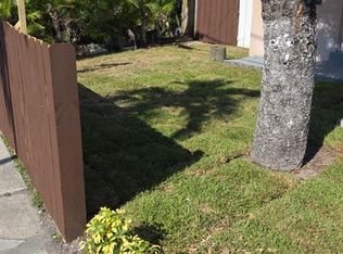 606 Phippen Rd #S, Dania, FL 33004