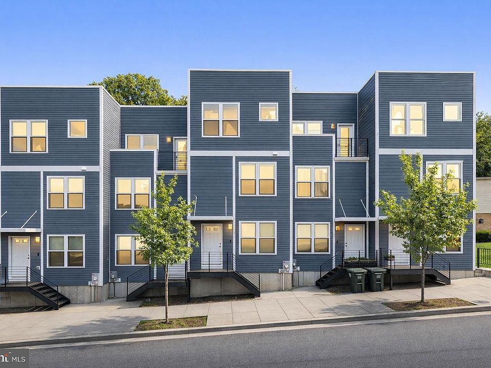 1st image of 2210 Hunter Pl SE
