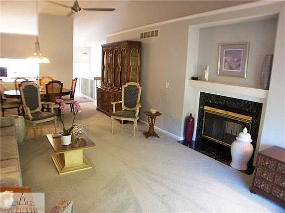 5th image of 1136 Vail Ct #28