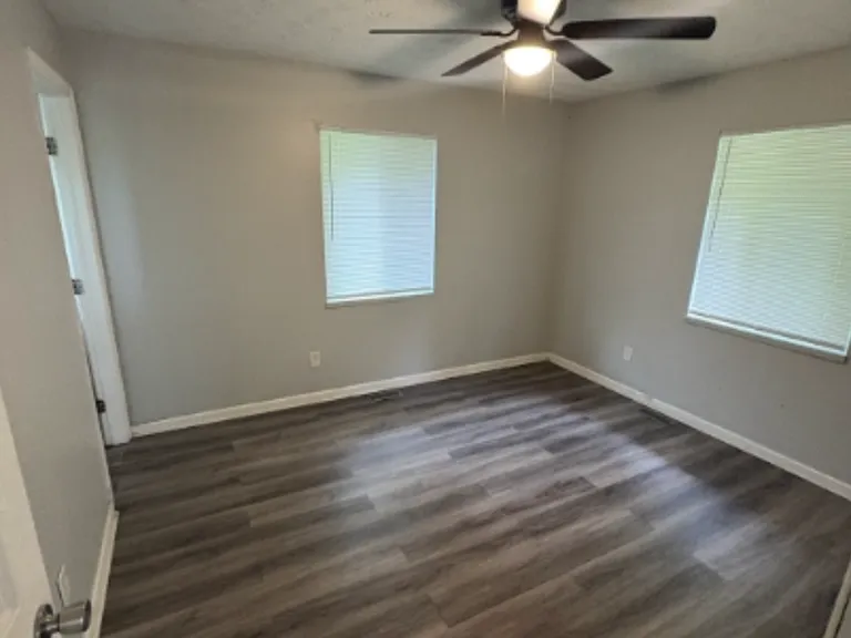 2029 Mayfair Rd #4 — Photo 9