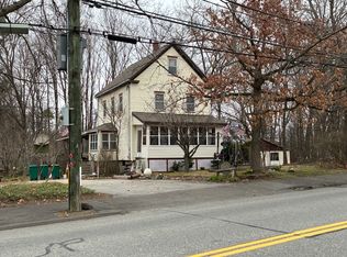 164 Green St, Woburn, MA 01801