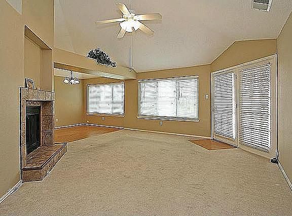 5th image of 1685 Autumn Breeze Ln