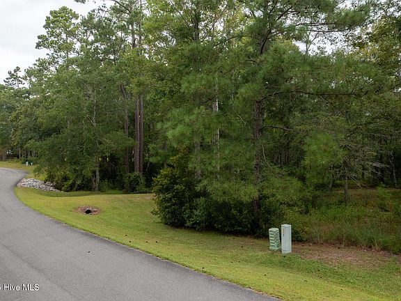 4th image of 3310 Portside Drive SW