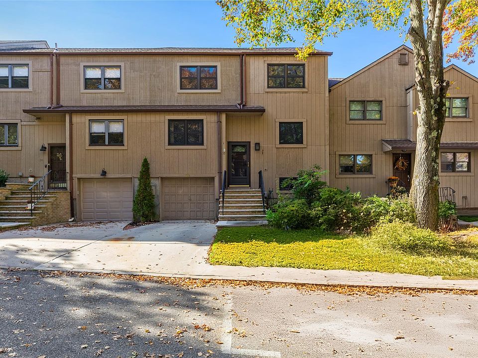1st image of 35 High Oaks Court #35