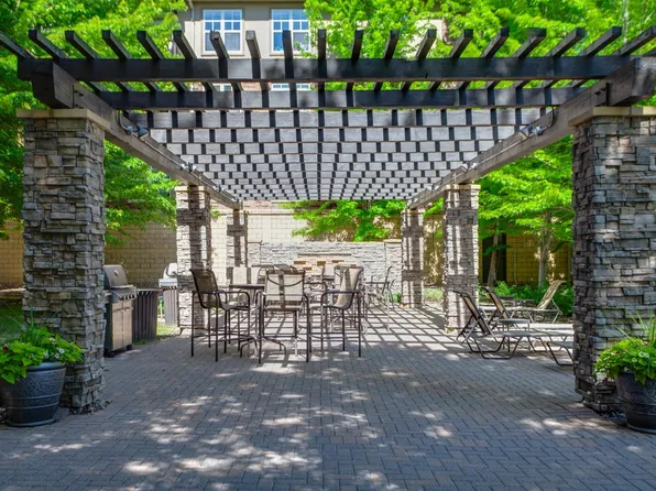13570 Technology Dr APT 2214, Eden Prairie, MN 55344