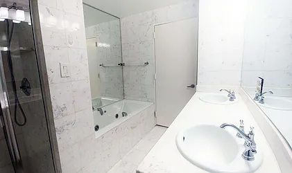 Rented by Barlavi Inc.