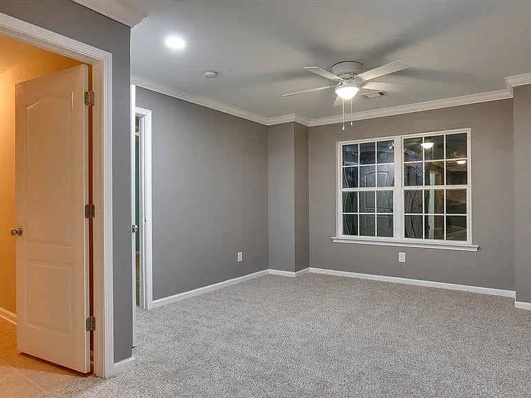 756 Keyes Dr — Photo 16