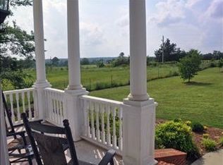 1070 Fieldcrest Ln, Madison, GA 30650