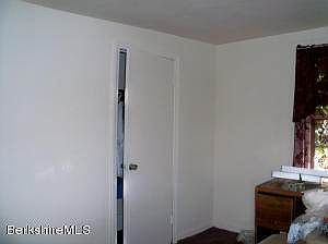 rm261onotabed2