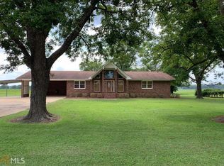 560 Royal Rd, Unadilla, GA 31091