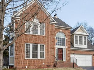 14404 Tracy Schar Ln, Centreville, VA 20121