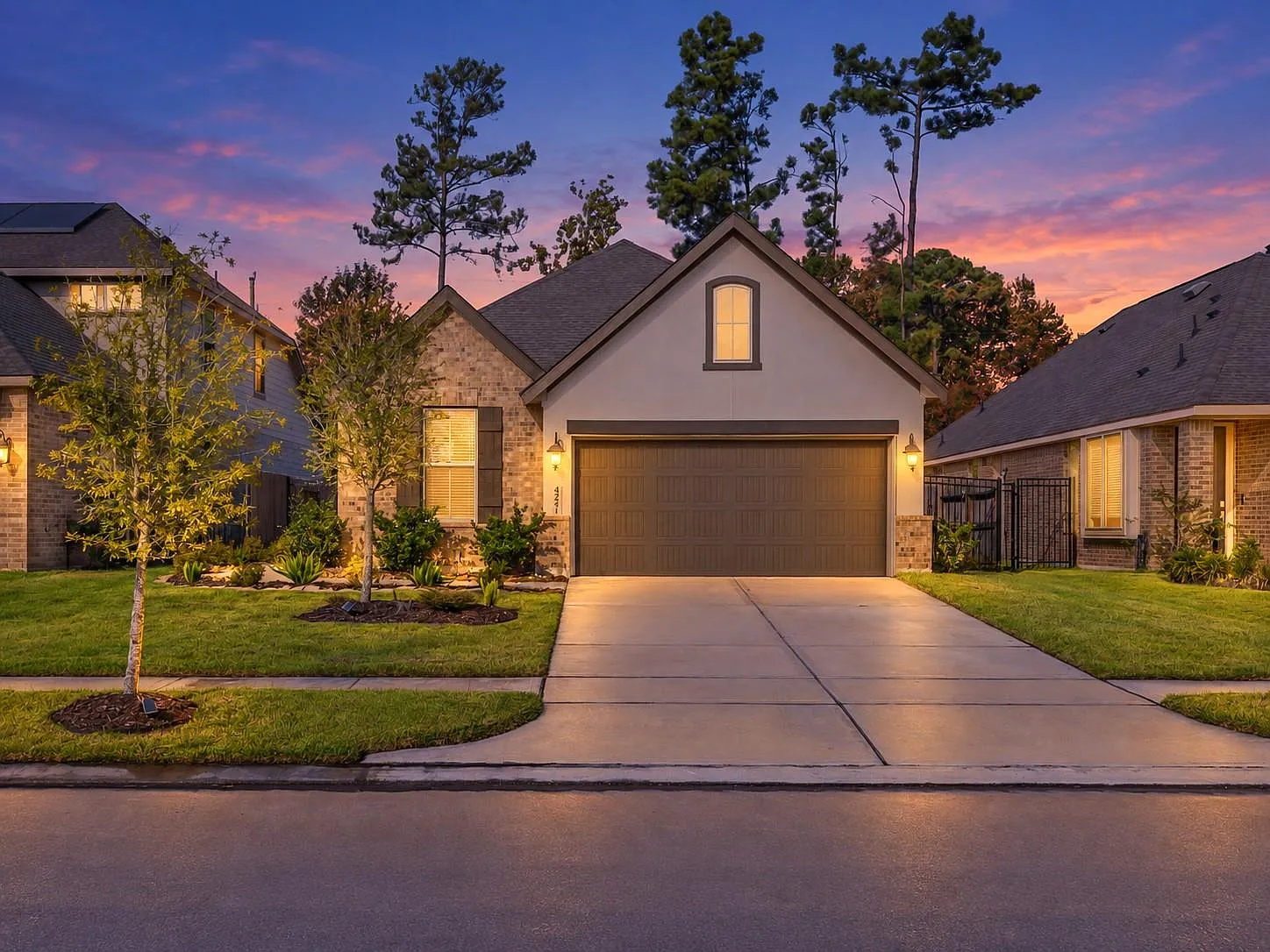 3 bed, 2.0 bath, 1510 sqft, $2,400 — Photo 1