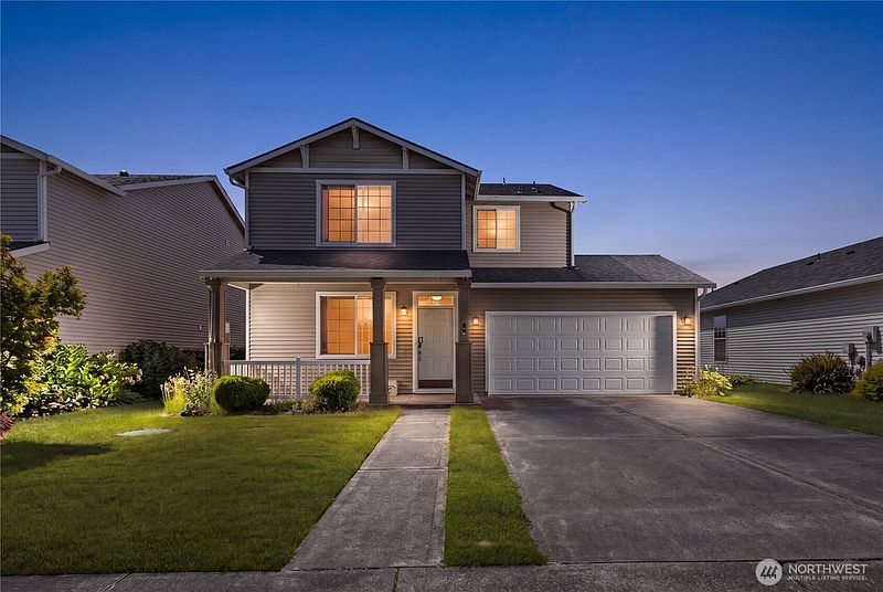 2nd image of 8305 Sweetbrier Loop SE