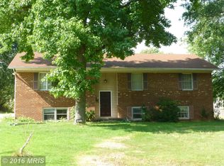 2504 Schooley Dr, Alexandria, VA 22306