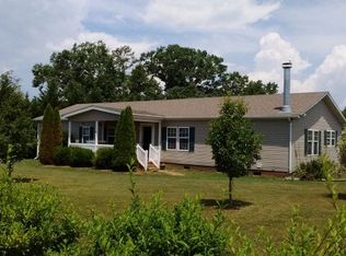 383 Mountain Dale Dr, North Wilkesboro, NC 28659