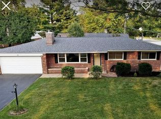 543 Lodge Dr, Saint Louis, MO