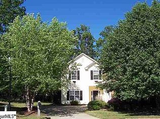 117 Shelby Ct, Simpsonville, SC 29681