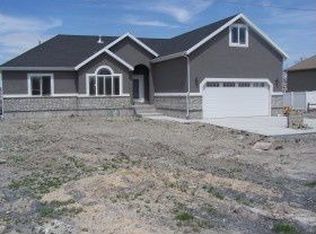 485 E Clark St, Grantsville, UT 84029