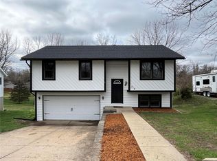 318 Bissell Ave, Collinsville, IL