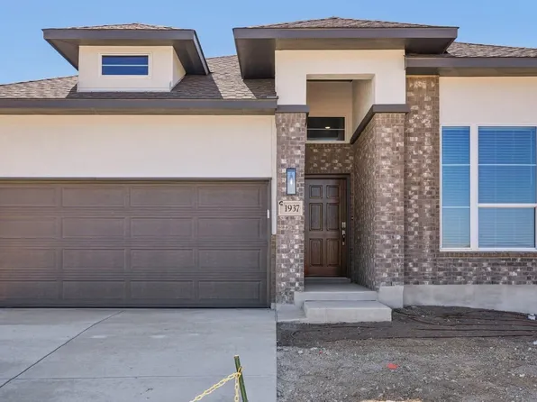 1937 Pining St, New Braunfels, TX 78132