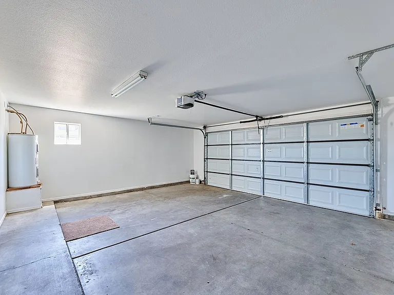 414 N Drew St — Photo 4