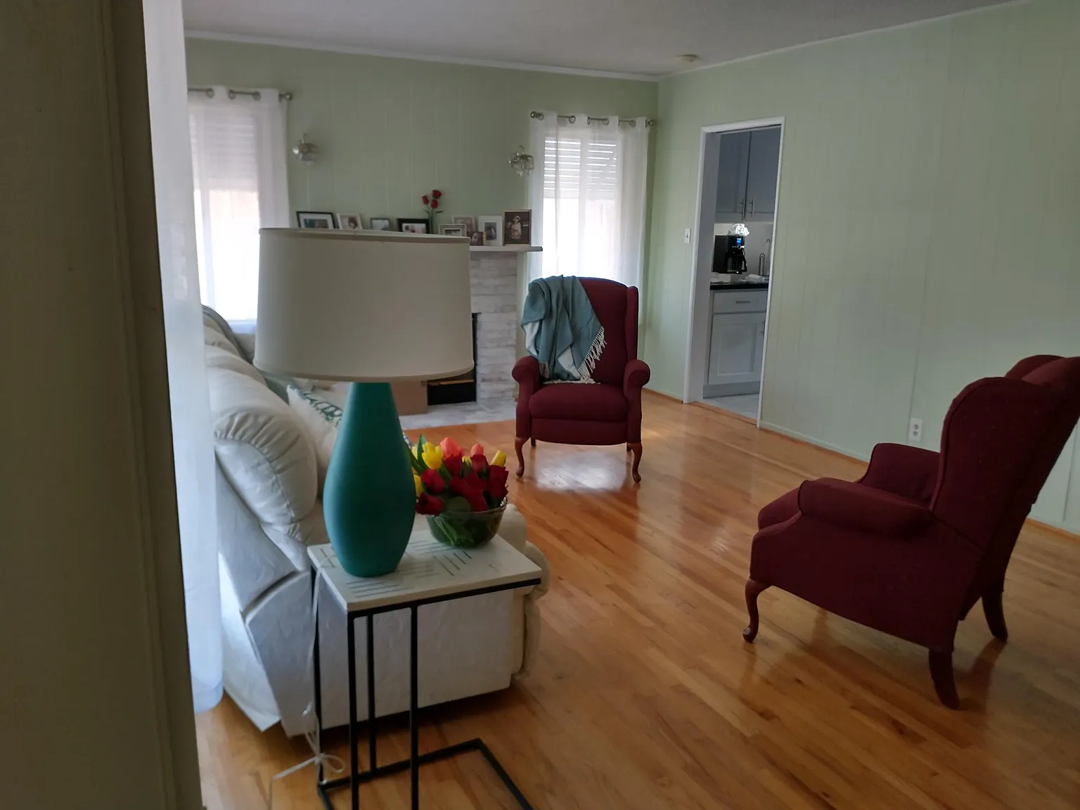 2 bed, 1250 sqft, $2,600 — Photo 2