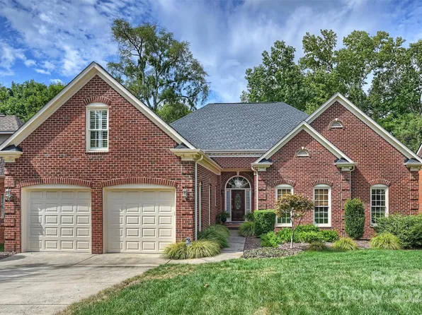 6726 Thornton Oaks Ct, Charlotte, NC 28270
