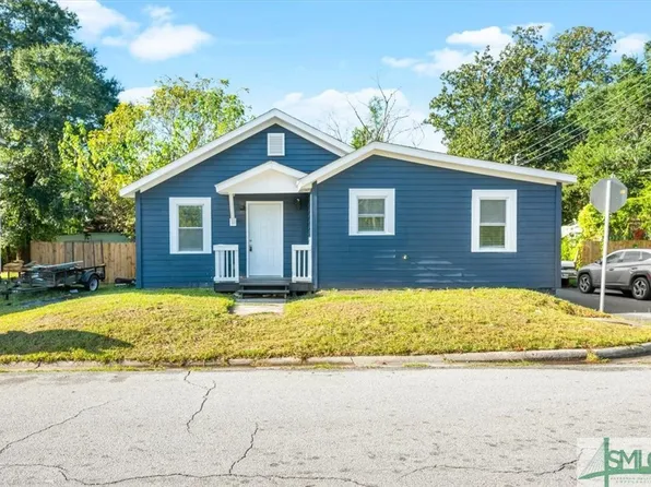 121 W 57th Street, Savannah, GA 31405