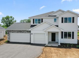 386 Laurel Pl, River Falls, WI 54022